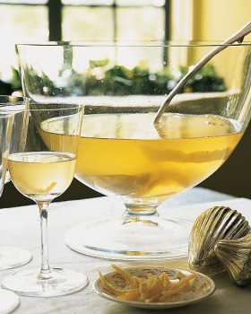 Lemon Drop Champagne Punch - 5 champgane cocktails